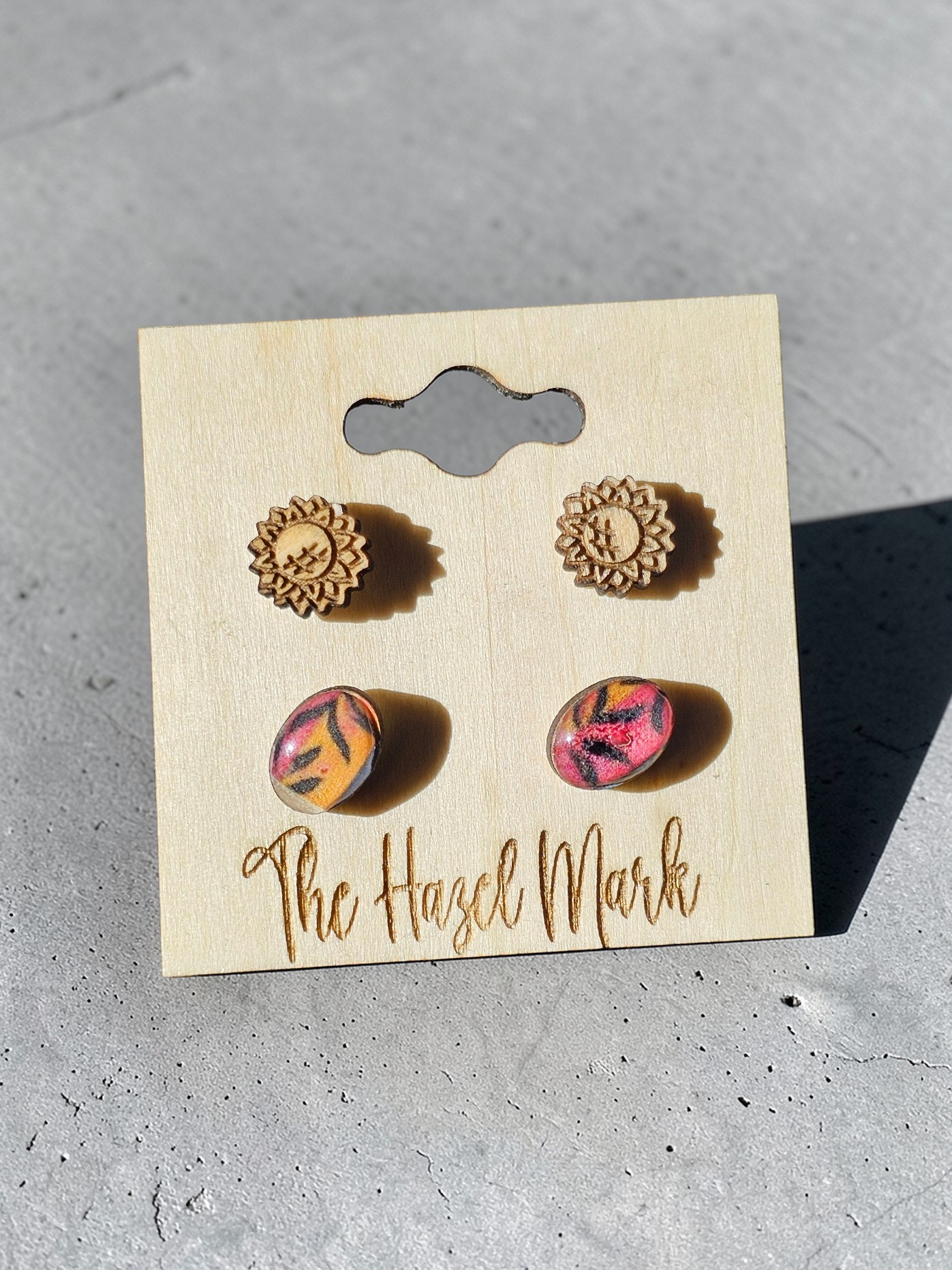 Engraved Sun & Abstract Resin Wood Stud Set